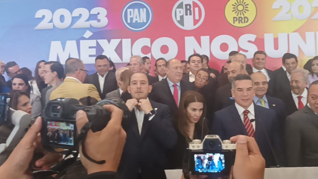 Anuncian dirigentes del PAN, PRI y PRD coalición en Edomex, Coahuila y en 2024