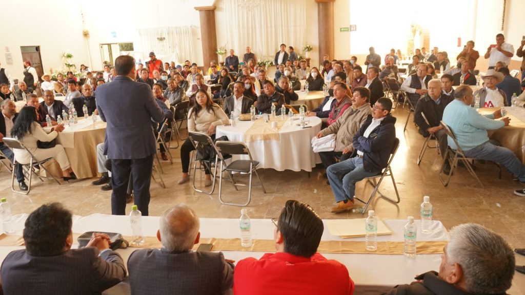 Para trabajar a favor de Puebla se requiere tener visión municipalista, asegura el senador Alejandro Armenta