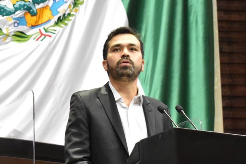 Diputado Álvarez Maynez presenta denuncia por videoescándalos en Campeche