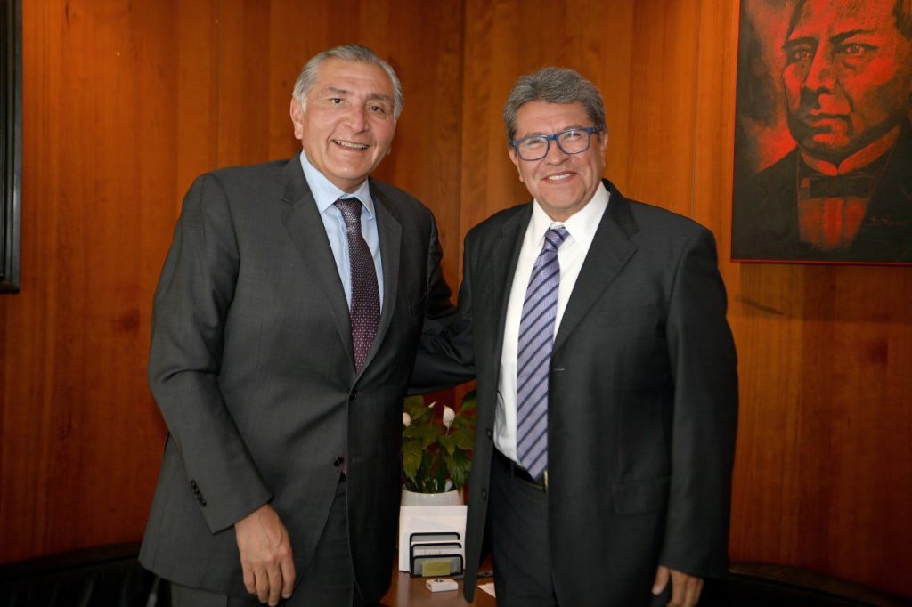Acude al Senado el Secretario de Gobernación, Adán Augusto López Hernández para analizar la agenda legislativa con el Presidente de la Jucopo, Ricardo Monreal