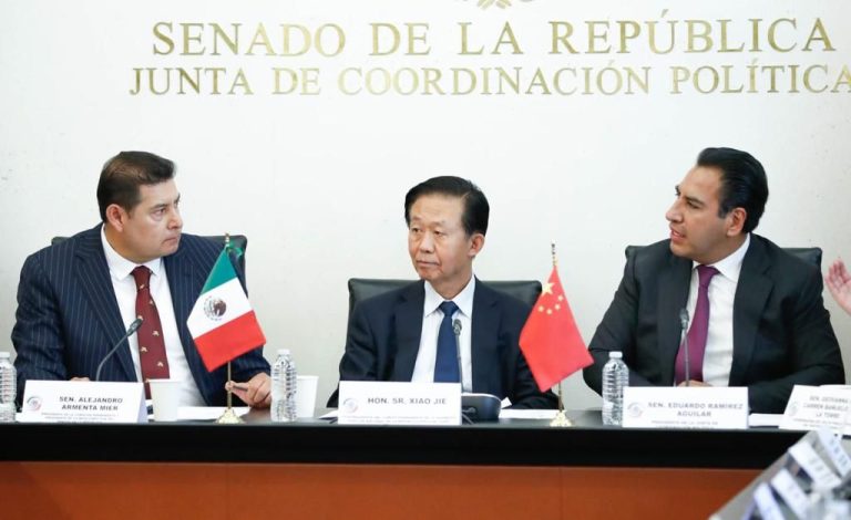 Senadores Alejandro Armenta, Presidente de la Mesa Directiva, y Eduardo Ramírez Aguilar, presidente de la JUCOPO del Senado Mexicano, gestionan visita a México del presidente Chino, Xi Jinping