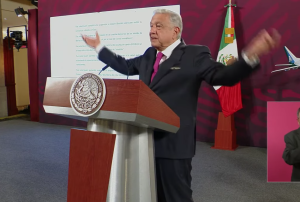 Acusa López Obrador a Juez Martín Adolfo Santos Pérez de proteger a narcotraficantes y delincuentes de cuello blanco