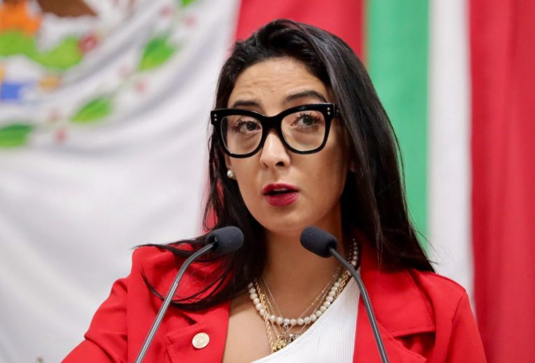 Ana Villagrán, legisladora animalista, del Congreso de la Ciudad de México.