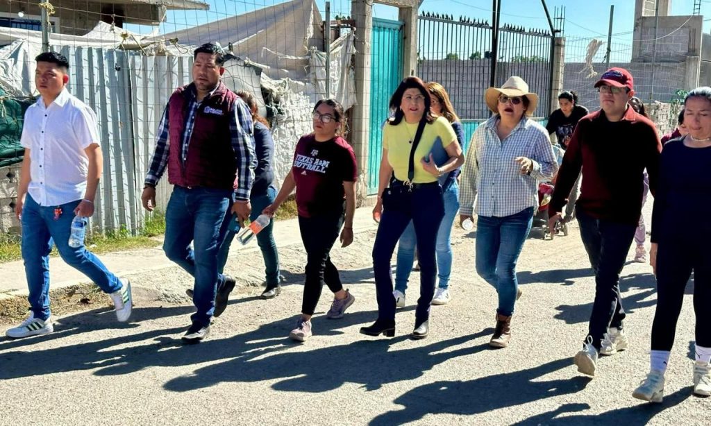 La alcaldesa de Tecámac, Mariela Gutiérrez, recorrió las zonas de este pueblo originario