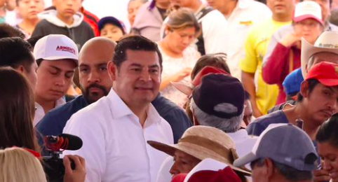 El candidato a la gubernatura de Puebla por la Megacoalición “Sigamos Haciendo Historia” Alejandro Armenta.