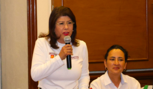 La candidata al Senado de la Coalición “Sigamos Haciendo Historia”, Mariela Gutiérrez Escalante, encabezó una reunión de trabajo.