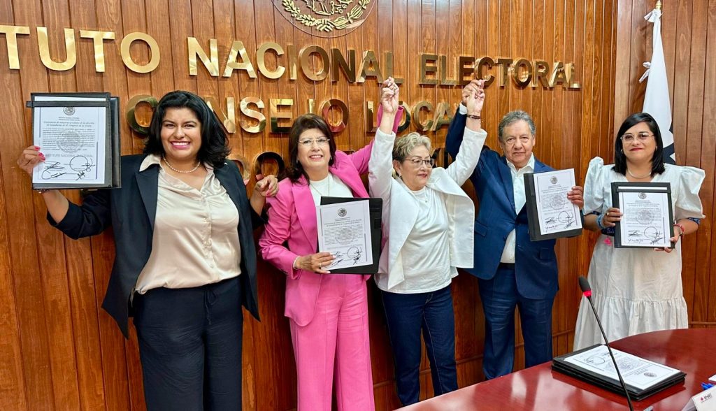 Recibe Mariela Gutiérrez Escalante constancia de mayoría como senadora de la República; Reitera compromiso de trabajar por el Edomex.