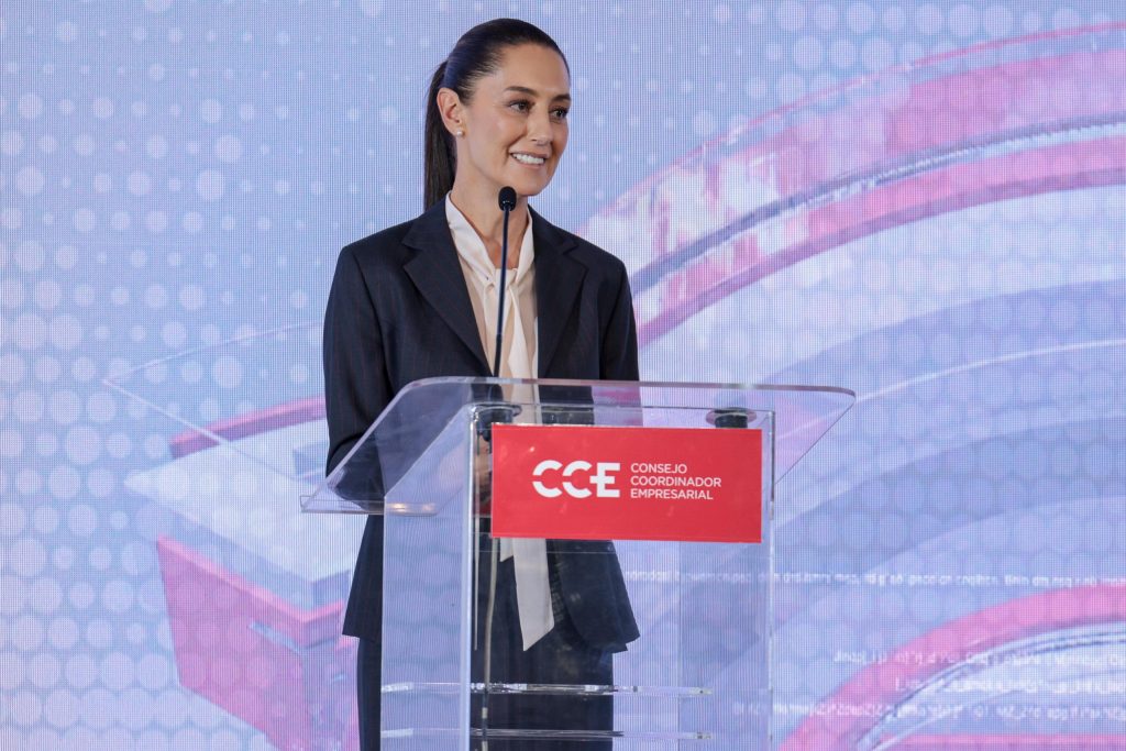 Presidenta electa de México, Claudia Sheinbaum Pardo, en la Reunión de Consejo Nacional del Consejo Coordinador Empresarial (CCE), a la que acudió como invitada especial.
