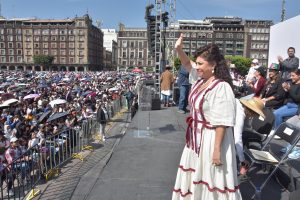 Beca para Transporte Universitarios en Movimiento, programa que da inicio al Segundo Piso de la Transformación en la Ciudad de México