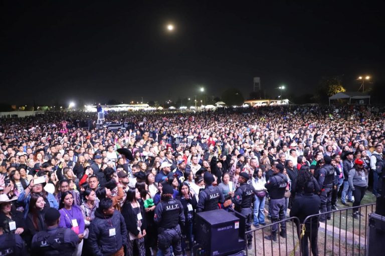 Atmósfera emprendió el vuelo el pasado sábado, con una espectacular noche del Faraónico PolyMarchs, que congregó a cerca de 60 mil personas.