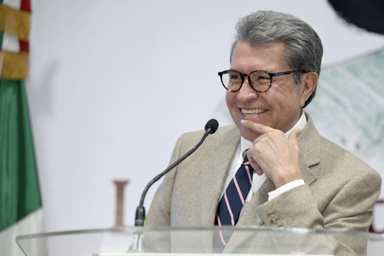 El diputado Ricardo Monreal precisó no se existe ningún problema para que se enlisten leyes dentro de las iniciativas o dictámenes que se van a modificar.