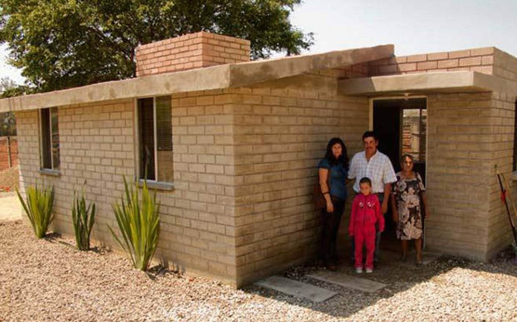 En México mejoró el ingreso familiar; la mitad se va para alimentación, en un esquema en el que un solo salario no es suficiente.