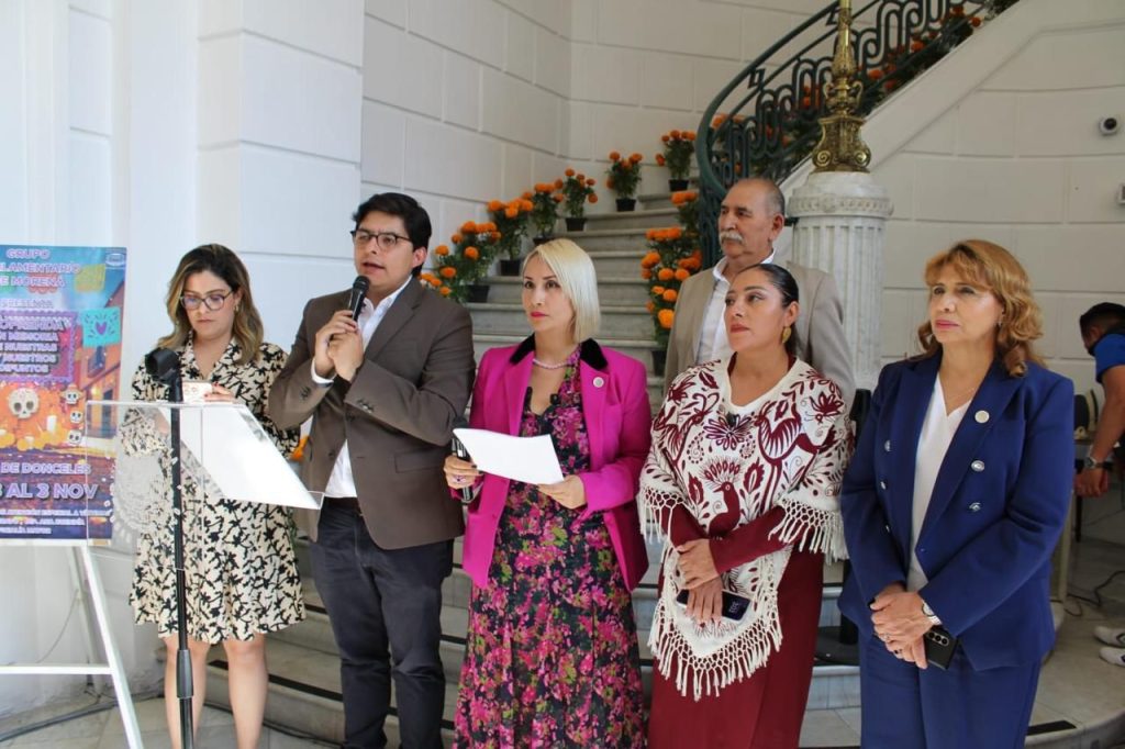 Presentan primera ofrenda en memoria de nuestras y nuestros difuntos en el Congreso CDMX.
