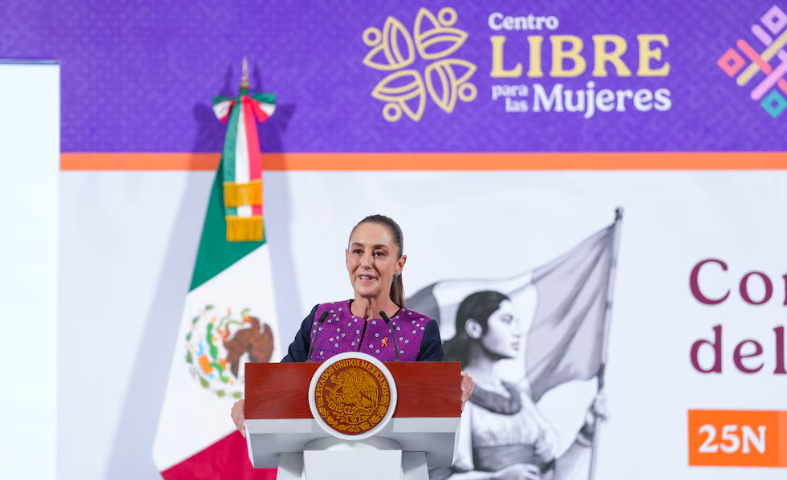 La Presidenta de México destacó que estas acciones son para apoyar, defender a las mujeres y decirles que no están solas.