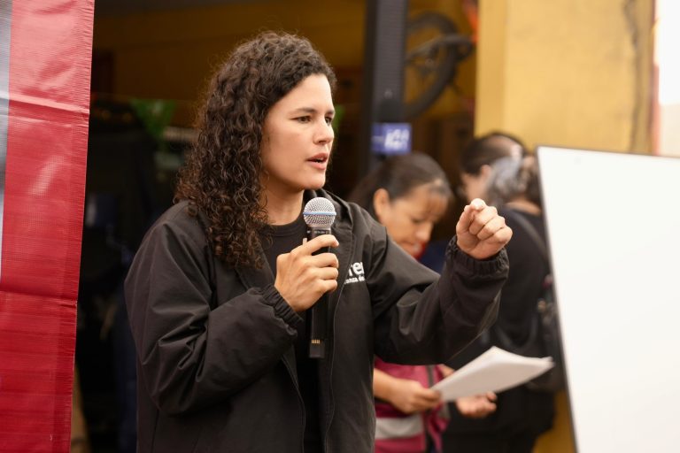 Sobre la decisión de legisladores del PAN de acudir a Washington, Morena lo califica de preocupante.