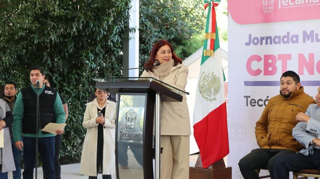 Una traición de la alcaldesa de Tecámac, Rosa Yolanda Wong, pretender entregar el municipio a panistas y priistas.