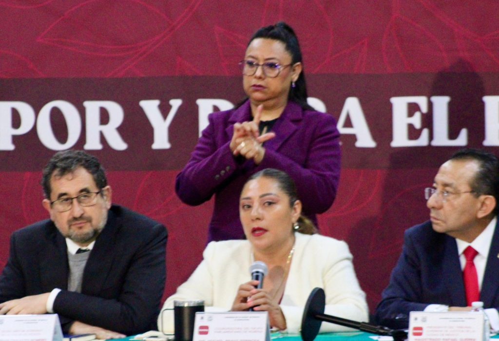 “La llamada que sostuvo con él refleja, como ella misma informó, que existe una relación cordial con nuestro país vecino del norte”: Dip. Xóchitl Bravo Espinosa.