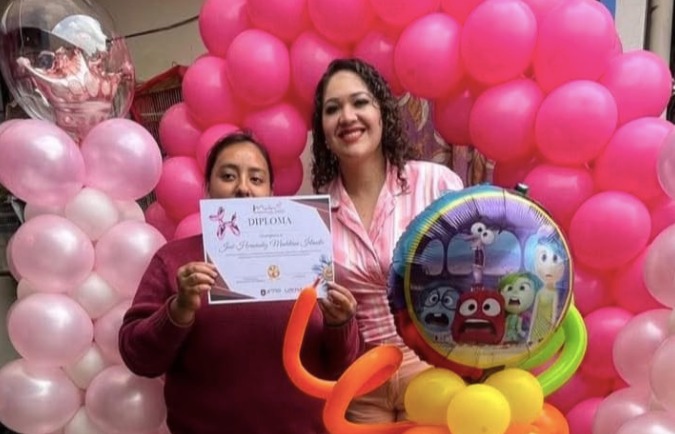 Cursos de manualidades dirigido a todas aquellas quienes deciden emprender un negocio por cuenta propia: regidora Maleni Mondragón.