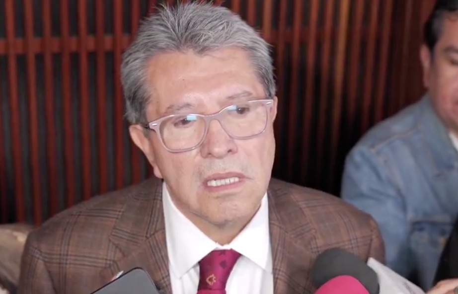 “No vamos a titubear ni a generar dudas en el respaldo a la presidenta Claudia Sheinbaum”, en el ‘Plan B’, en materia electoral”, indica Monreal.