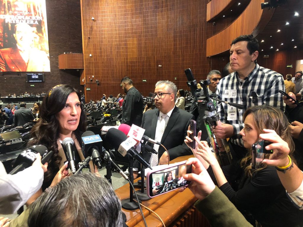 Necesario, conocer la intención de la iniciativa y el alcance de la promoción que puede hacer la persona que esté bajo dicho proceso de revocación: K. López Rabadán.