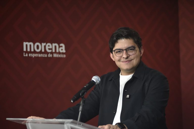 El diputado Paulo García, vocero de Morena en el Congreso de la Ciudad de México, rechazó las expresiones de violencia.